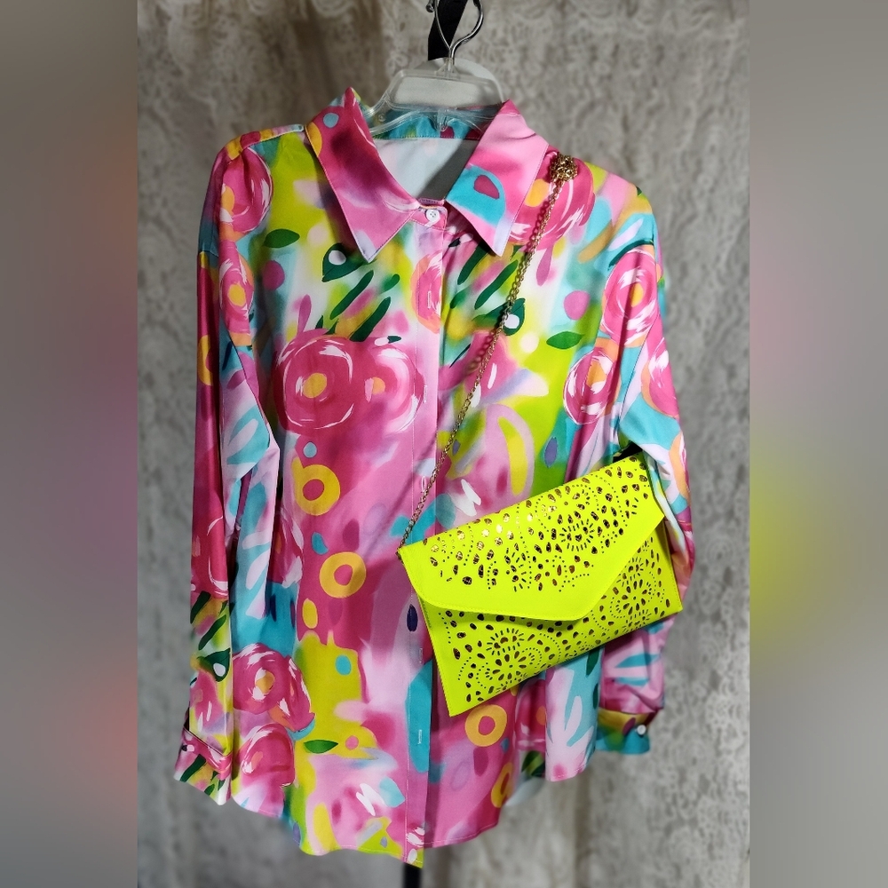 A Essentials Vibrant Floral Button-Up Blouse